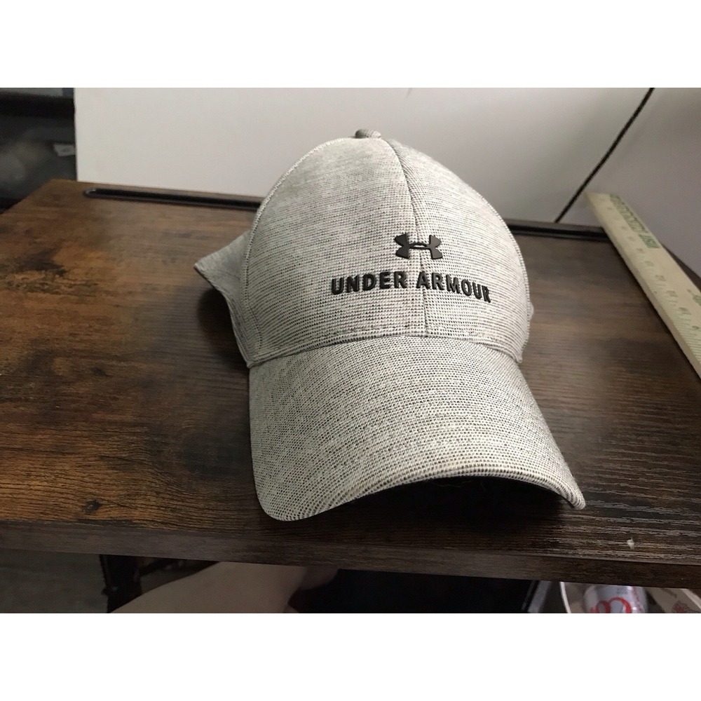Under Armour‎ Baseball Cap Adjustable Gray Beanie Bellies Collection